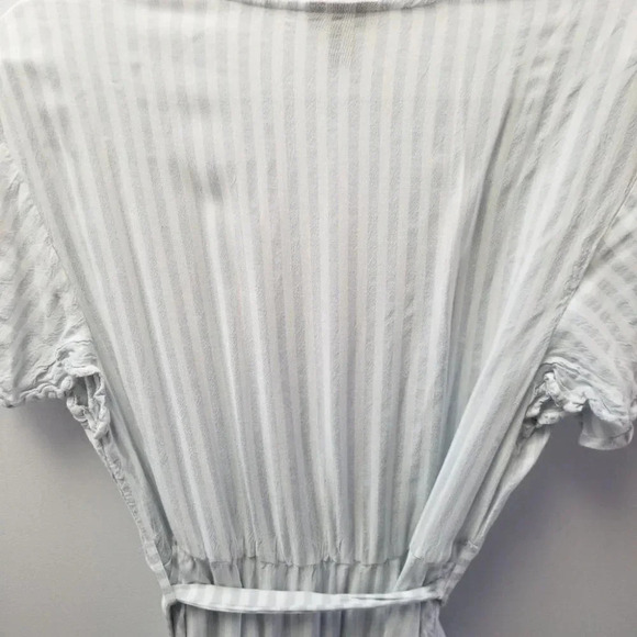 Torrid Blue & White Striped Challis Wrap Dress 00 - Picture 7 of 13